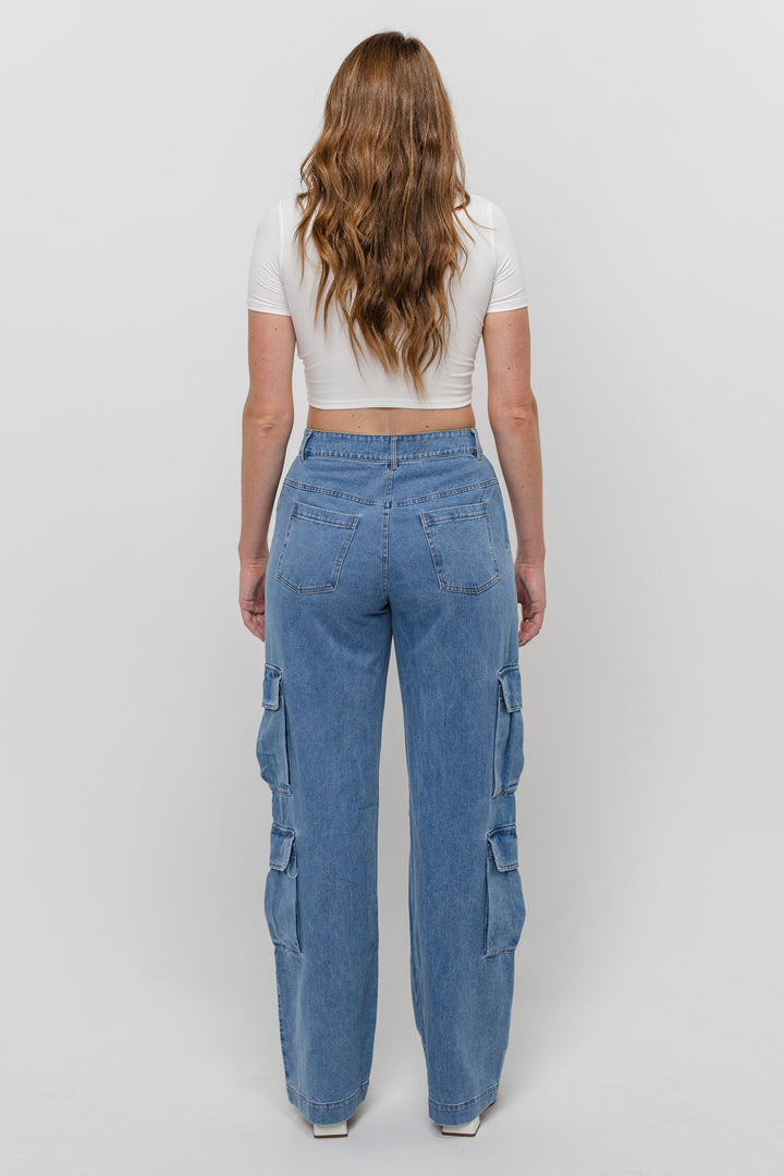 【DISCERNMENT】Venti semi-wide denim cargo pants DISCERNMENT】Venti semi-wide denim cargo pants パンツ・ボトムス